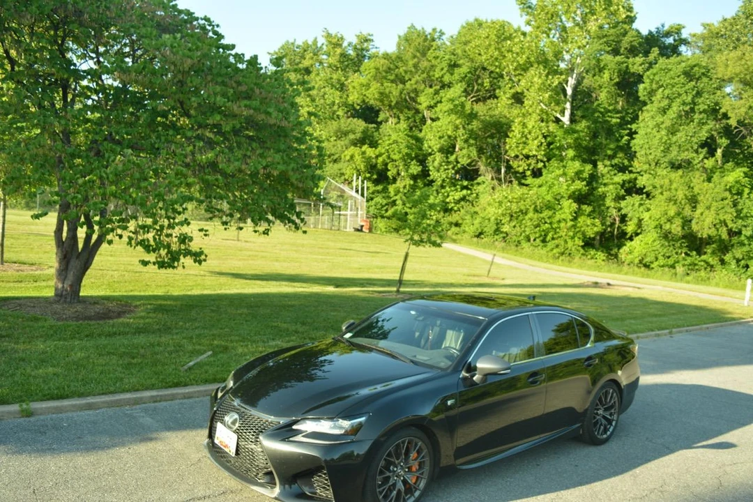 2017 Lexus GS F 4th Gen - Image 23 of 31