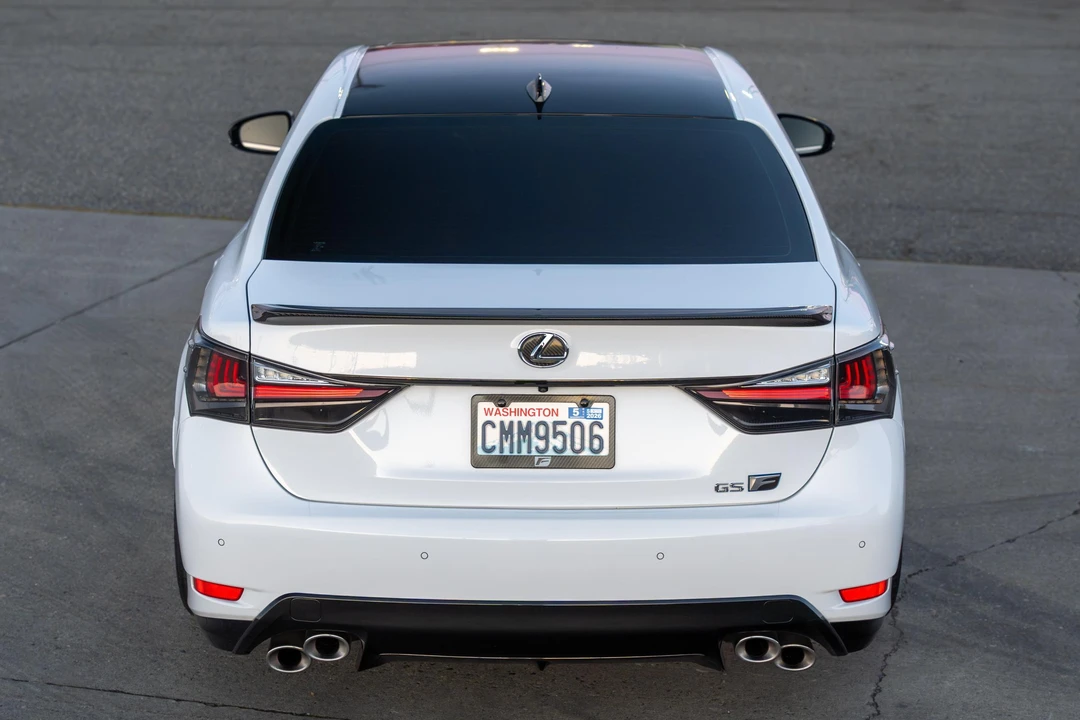 2017 Lexus GS F 4th Gen - Image 26 of 31