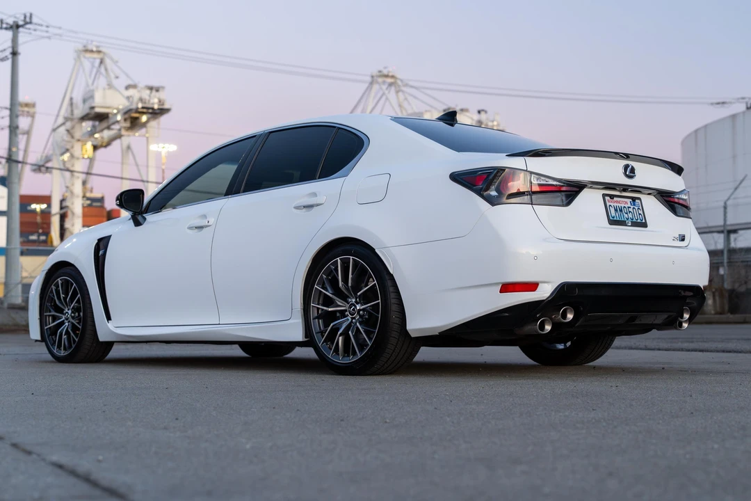 2017 Lexus GS F 4th Gen - Image 21 of 31