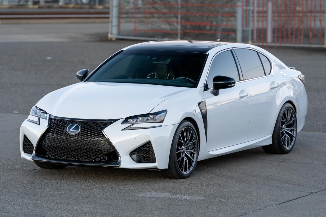 2017 Lexus GS F 4th Gen - Image 12 of 31