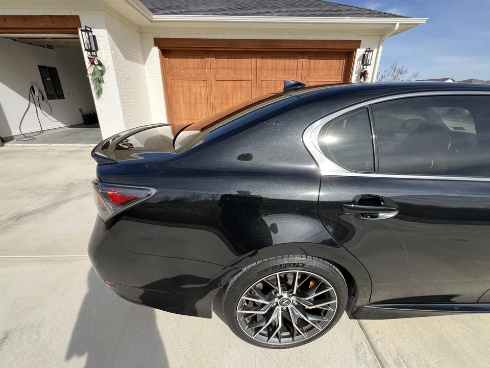 2017 Lexus GS F 4th Gen - Image 25 of 31