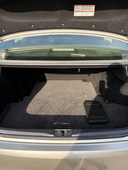 2017 Lexus GS 4th Gen - Image 12 of 18