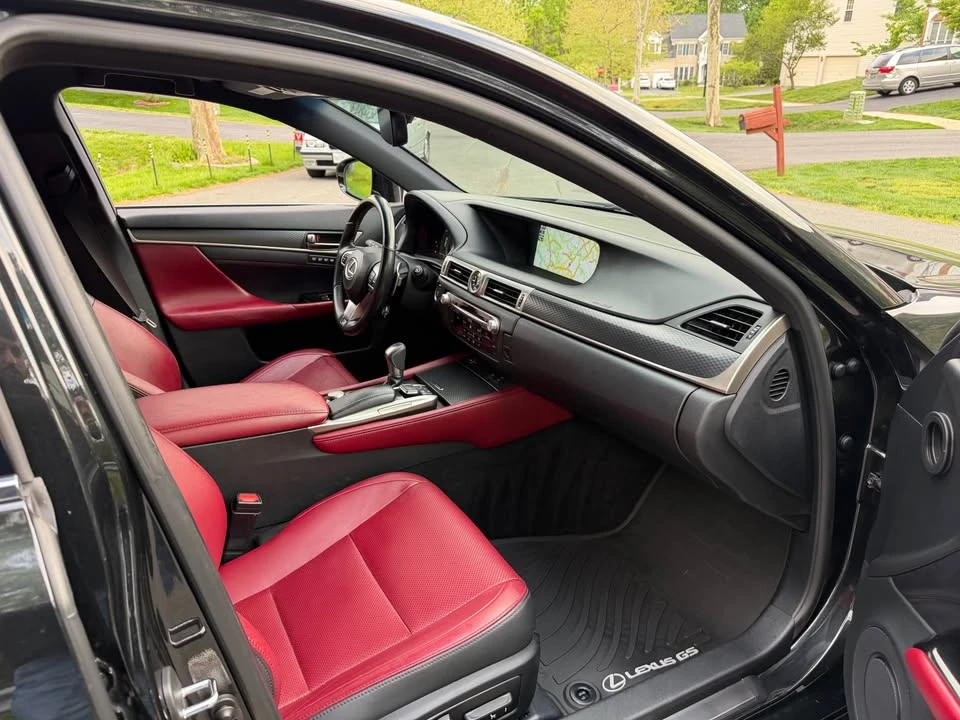 2017 Lexus GS 4th Gen - Image 13 of 20