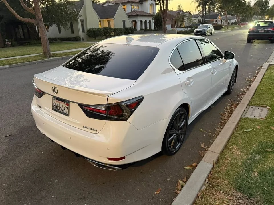 2017 Lexus GS 4th Gen - Image 5 of 11
