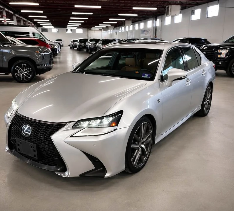 2017 Lexus GS 4th Gen - Image 3 of 20