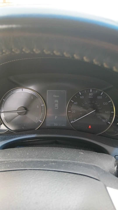 2017 Lexus GS 4th Gen - Image 2 of 10