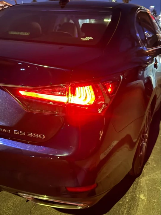 2017 Lexus GS 4th Gen - Image 9 of 9
