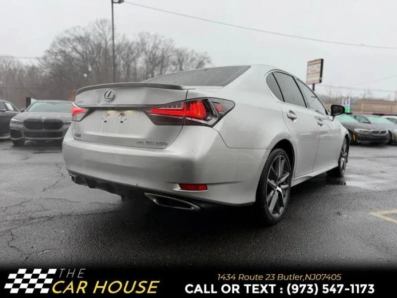 2017 Lexus GS 4th Gen - Image 9 of 12