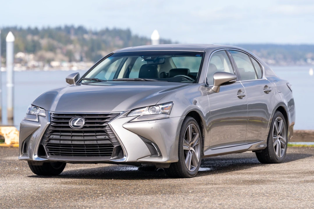 2017 Lexus GS 4th Gen - Image 6 of 31