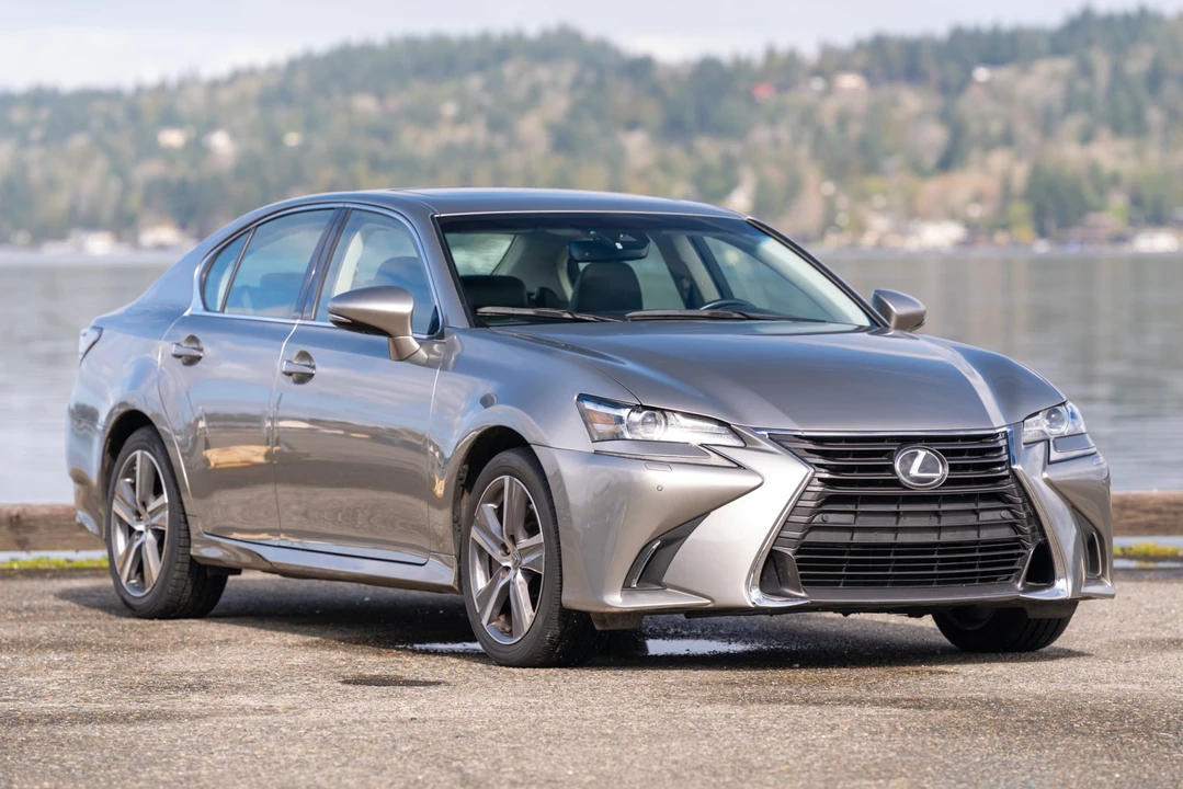 2017 Lexus GS 4th Gen - Image 17 of 31