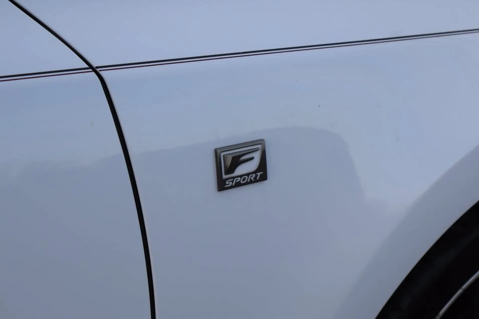 2017 Lexus GS 4th Gen - Image 12 of 20