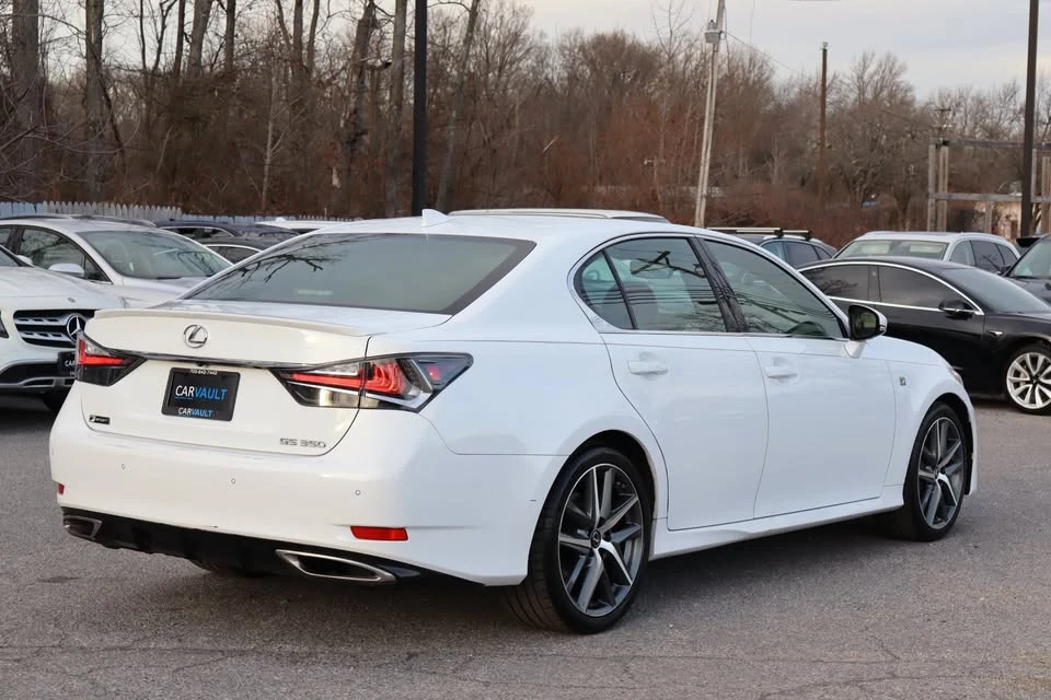 2017 Lexus GS 4th Gen - Image 8 of 20