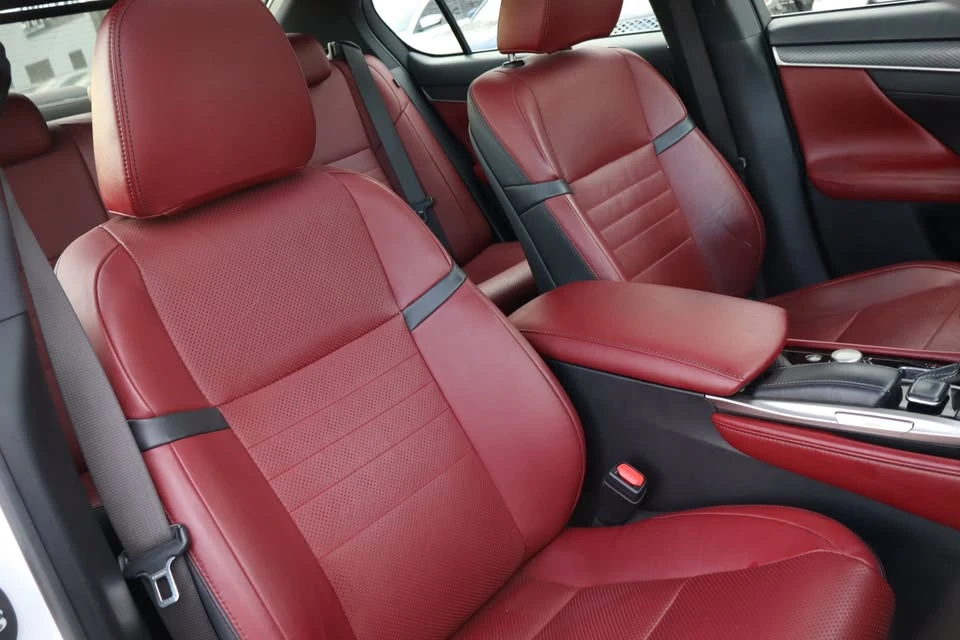 2017 Lexus GS 4th Gen - Image 15 of 20