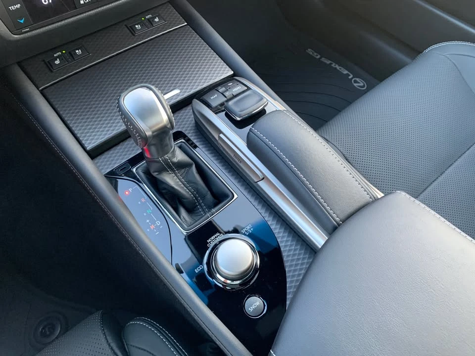 2017 Lexus GS 4th Gen - Image 18 of 18