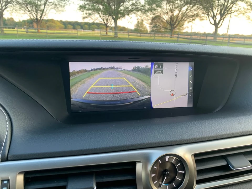 2017 Lexus GS 4th Gen - Image 16 of 18