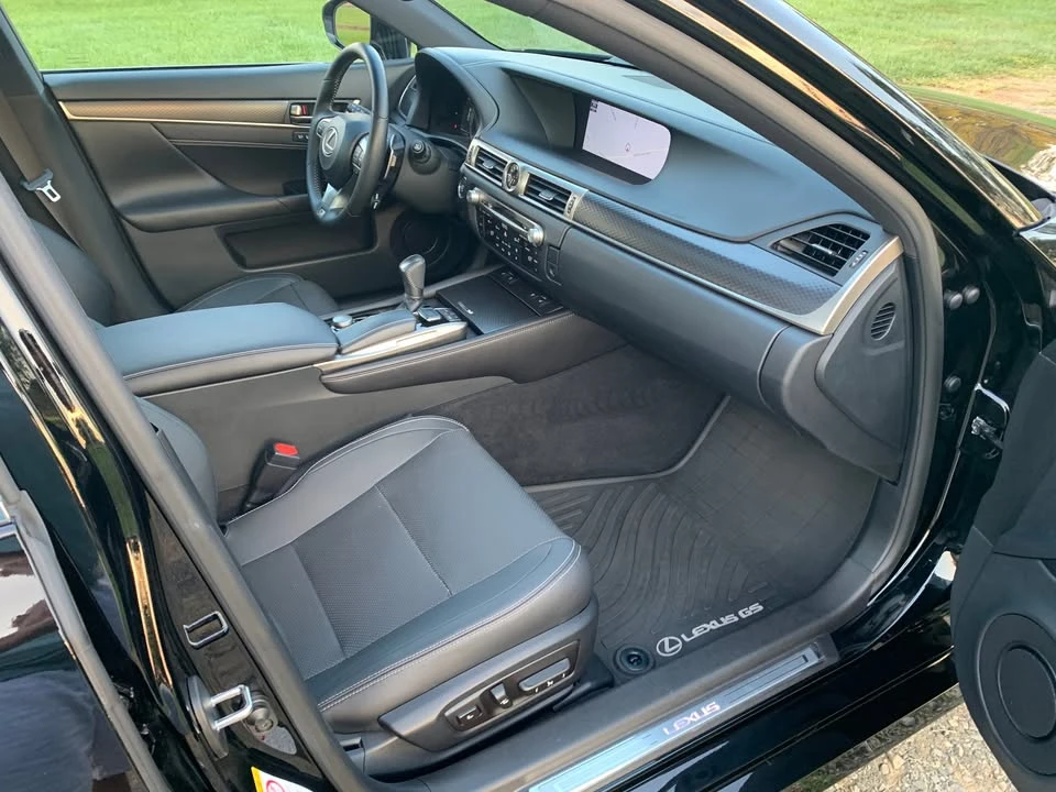 2017 Lexus GS 4th Gen - Image 14 of 18