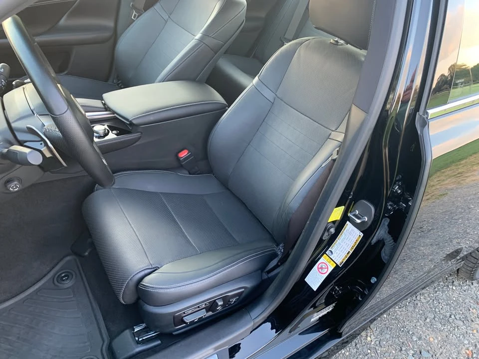 2017 Lexus GS 4th Gen - Image 9 of 18