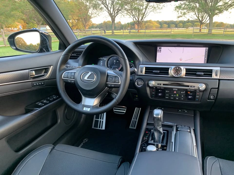 2017 Lexus GS 4th Gen - Image 13 of 18