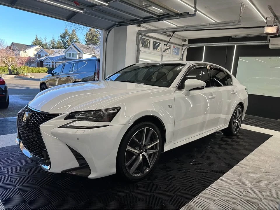 2017 Lexus GS 4th Gen - Image 3 of 10