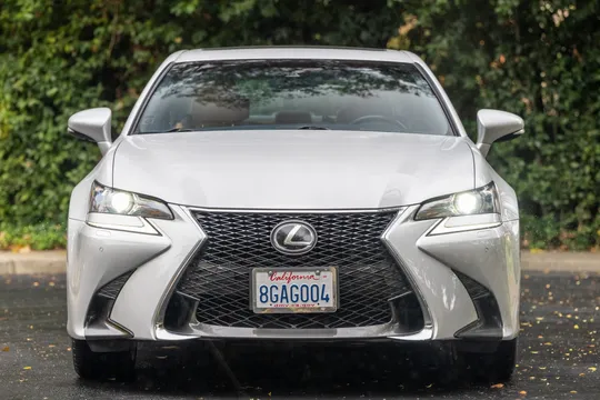 2017 Lexus GS 4th Gen - Image 4 of 31