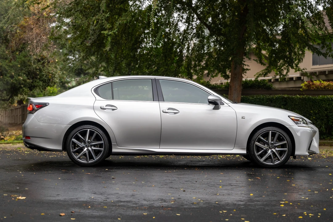 2017 Lexus GS 4th Gen - Image 6 of 31