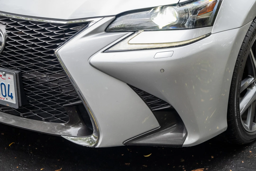 2017 Lexus GS 4th Gen - Image 20 of 31
