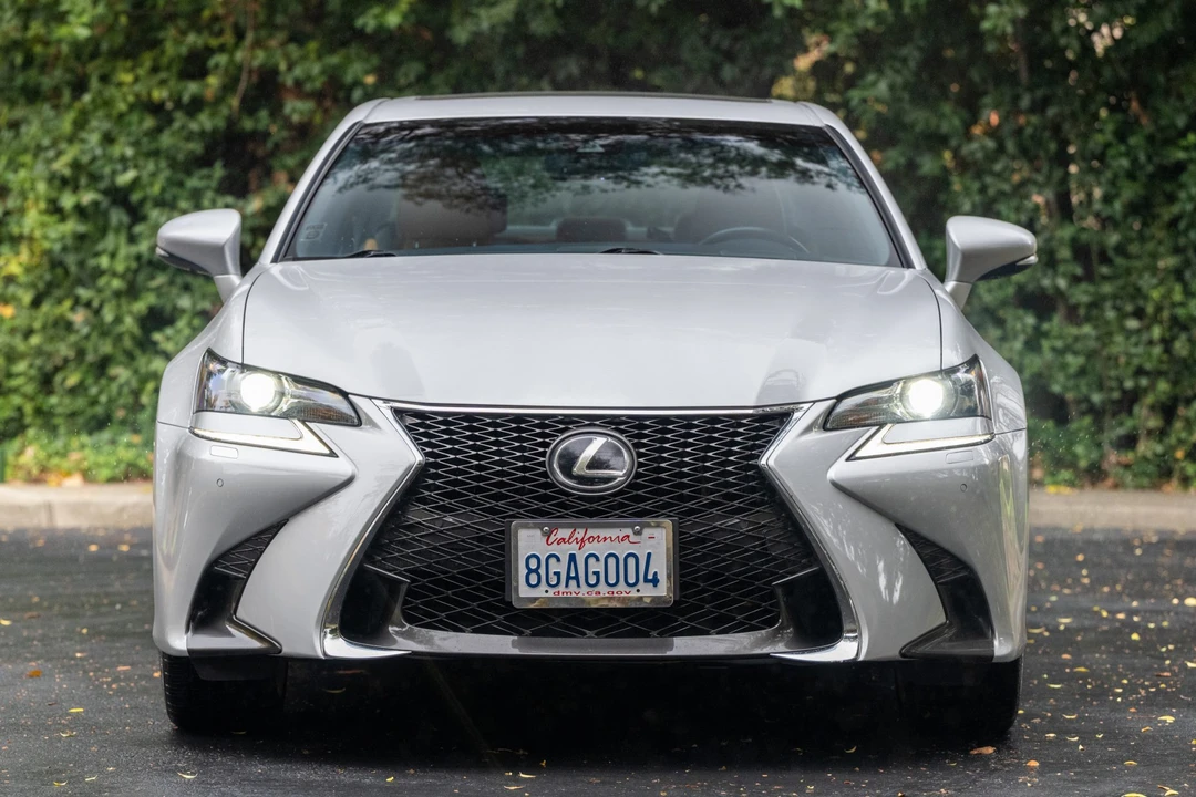2017 Lexus GS 4th Gen - Image 3 of 31