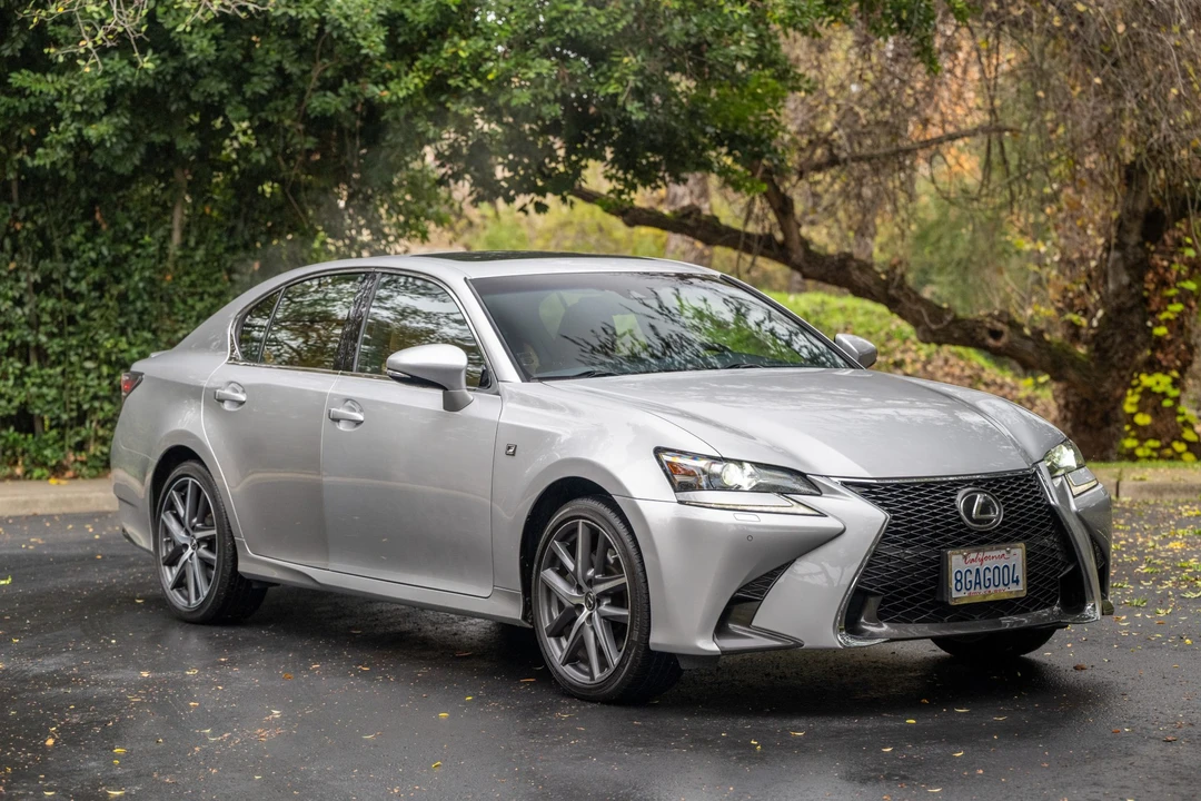 2017 Lexus GS 4th Gen - Image 5 of 31