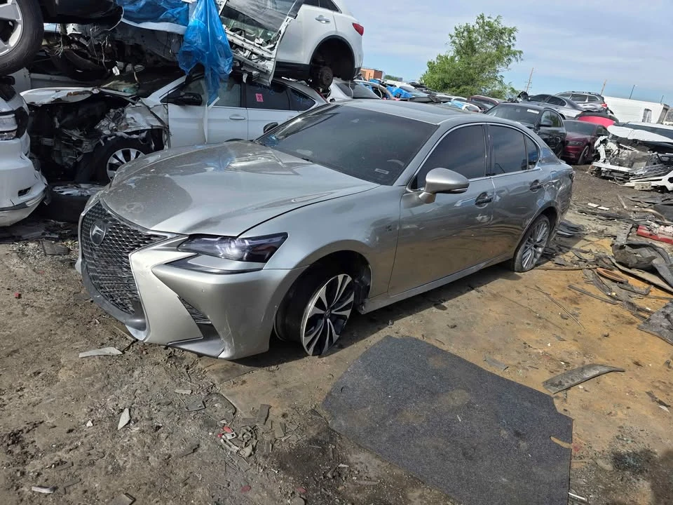 2017 Lexus GS 4th Gen - Image 4 of 6