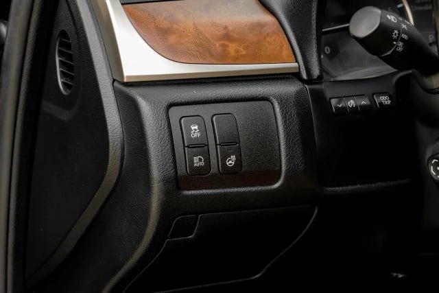 2017 Lexus GS 4th Gen - Image 30 of 31