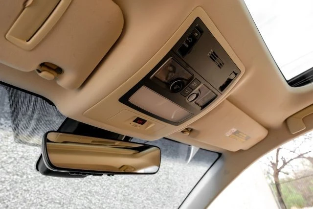 2017 Lexus GS 4th Gen - Image 26 of 31