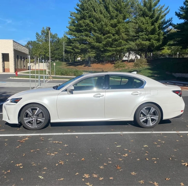2017 Lexus GS 4th Gen - Image 6 of 9