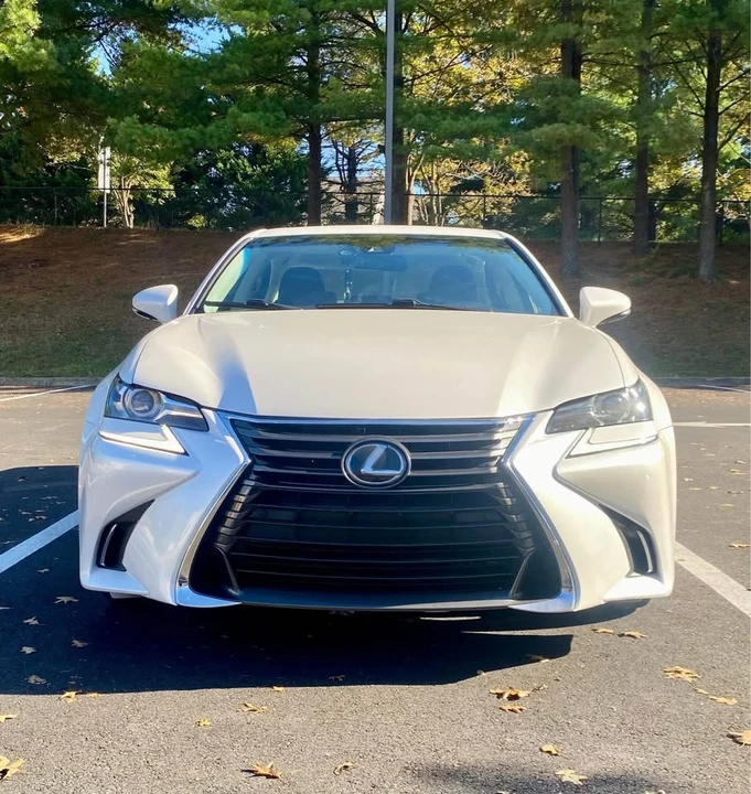 2017 Lexus GS 4th Gen - Image 2 of 9
