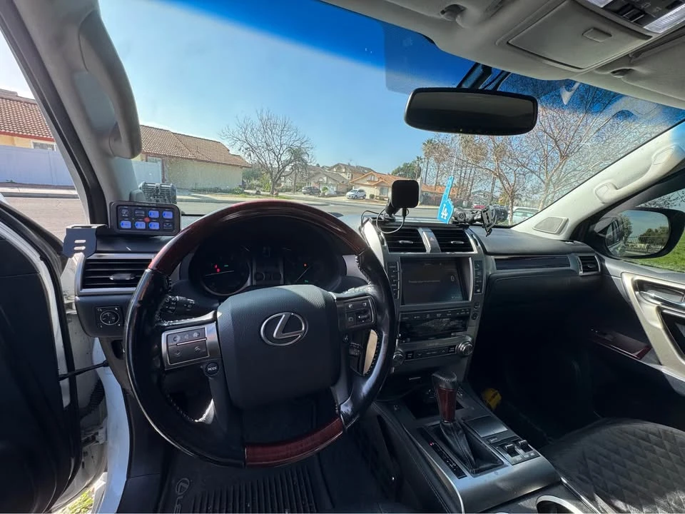 2017 Lexus GX 2nd Gen - Image 9 of 10