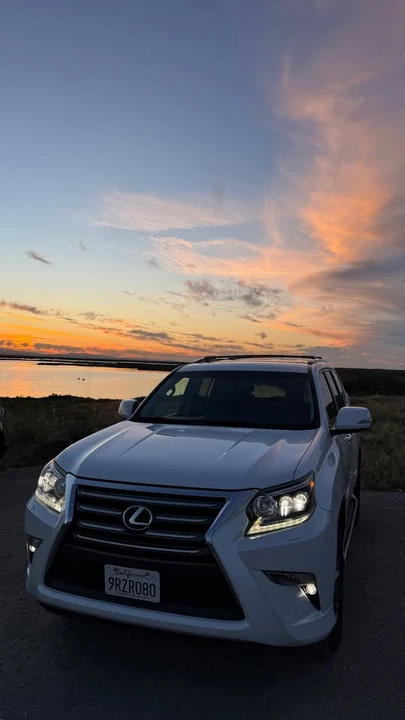2017 Lexus GX 2nd Gen - Image 11 of 13