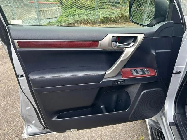 2017 Lexus GX 2nd Gen - Image 6 of 17