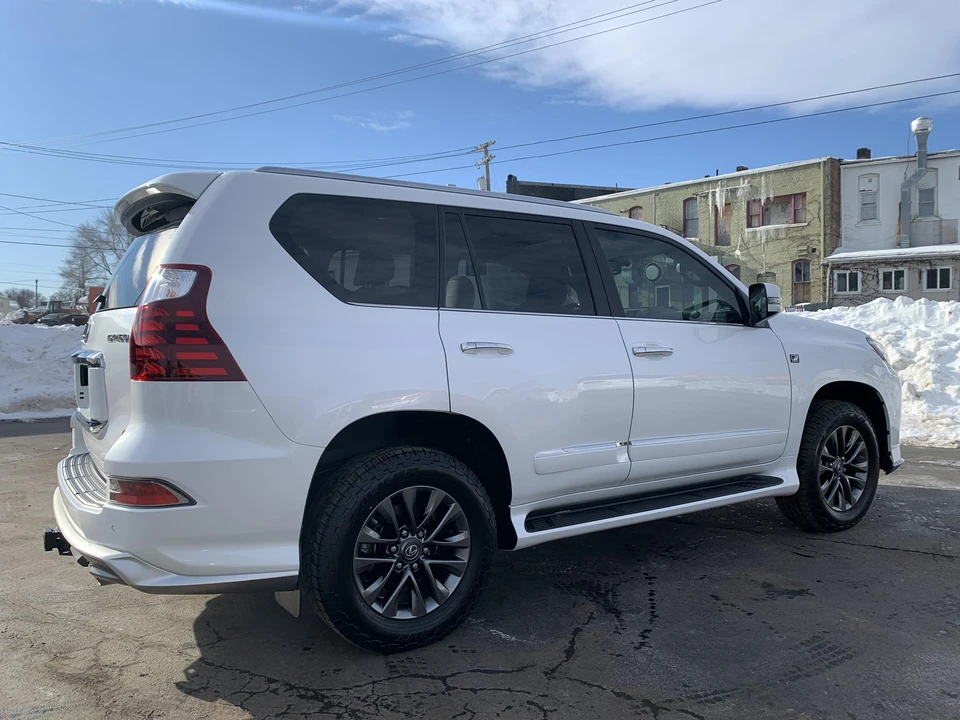 2017 Lexus GX 2nd Gen - Image 16 of 31