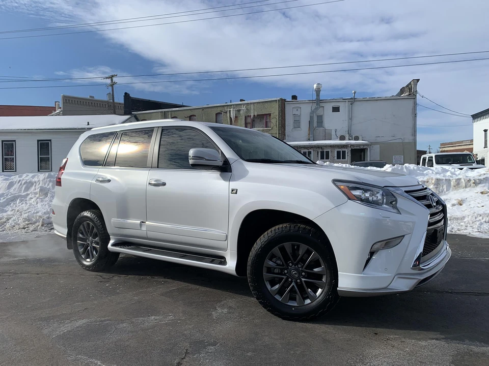 2017 Lexus GX 2nd Gen - Image 19 of 31