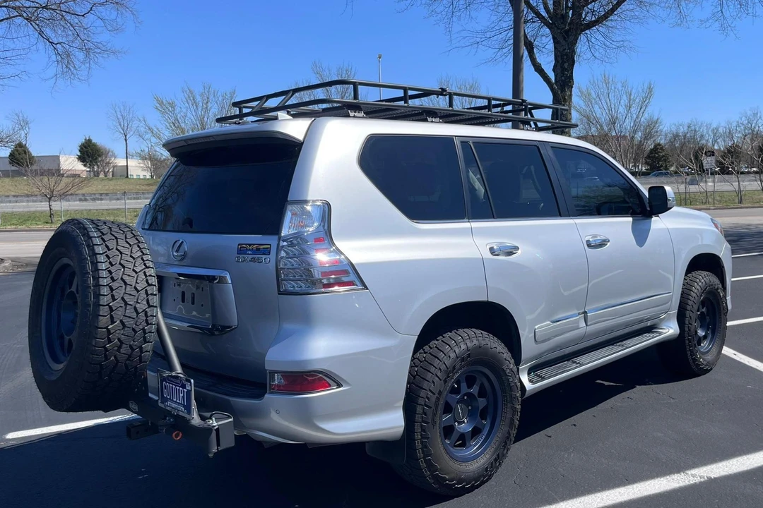 2017 Lexus GX 2nd Gen - Image 4 of 31