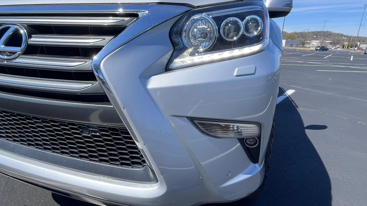2017 Lexus GX 2nd Gen - Image 15 of 31