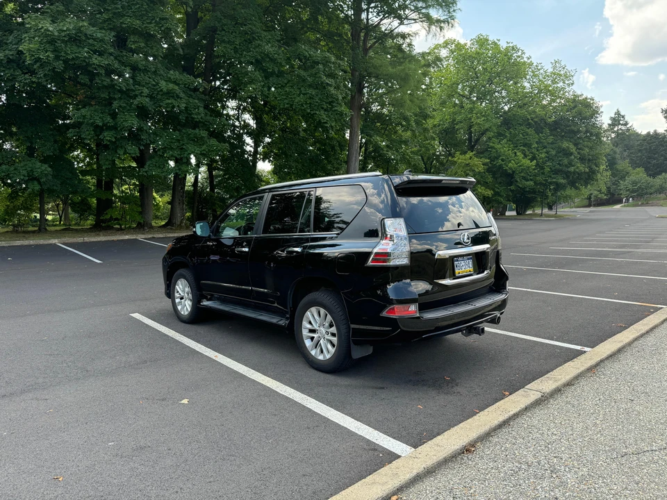 2017 Lexus GX 2nd Gen - Image 10 of 31