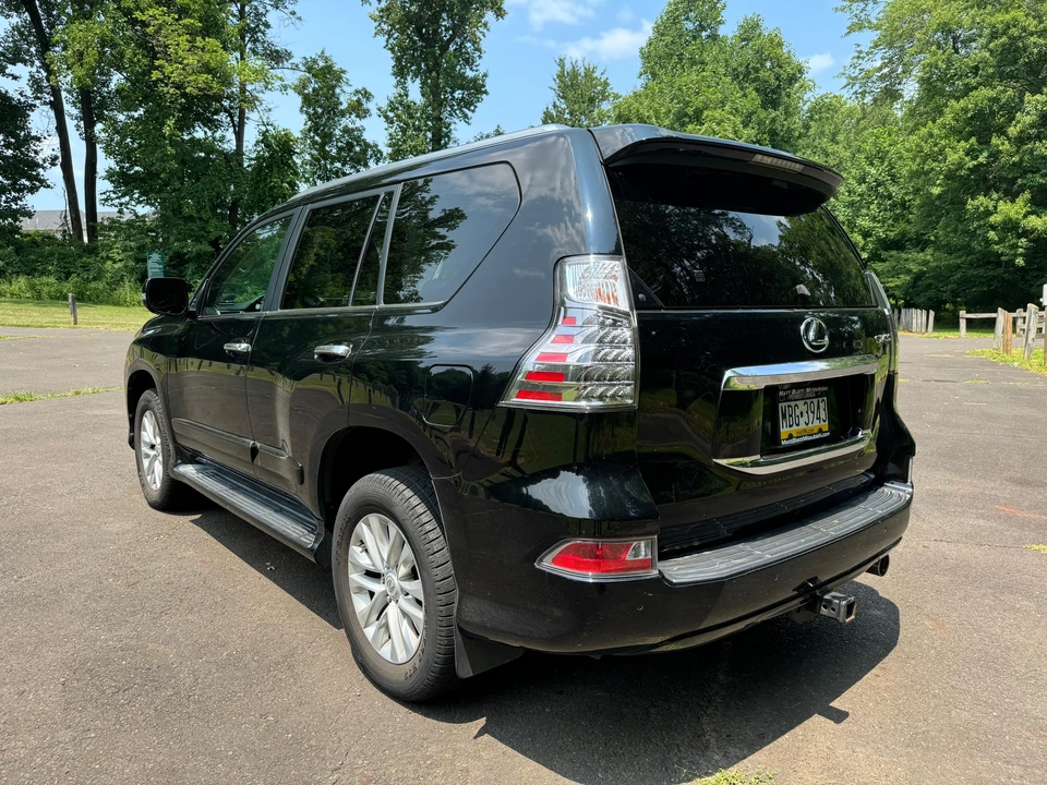 2017 Lexus GX 2nd Gen - Image 11 of 31