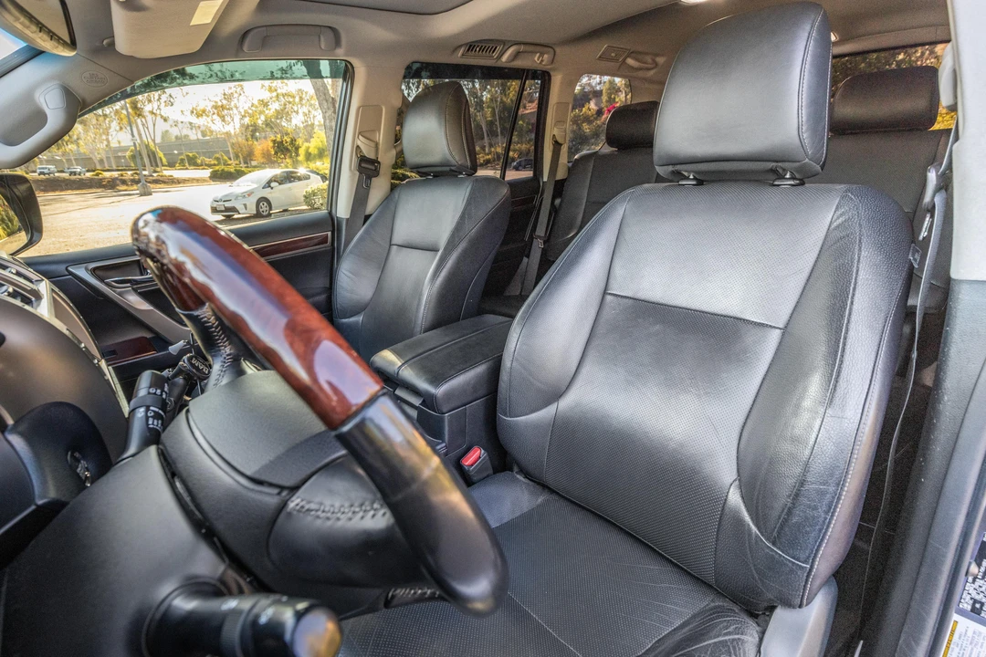 2017 Lexus GX 2nd Gen - Image 29 of 31