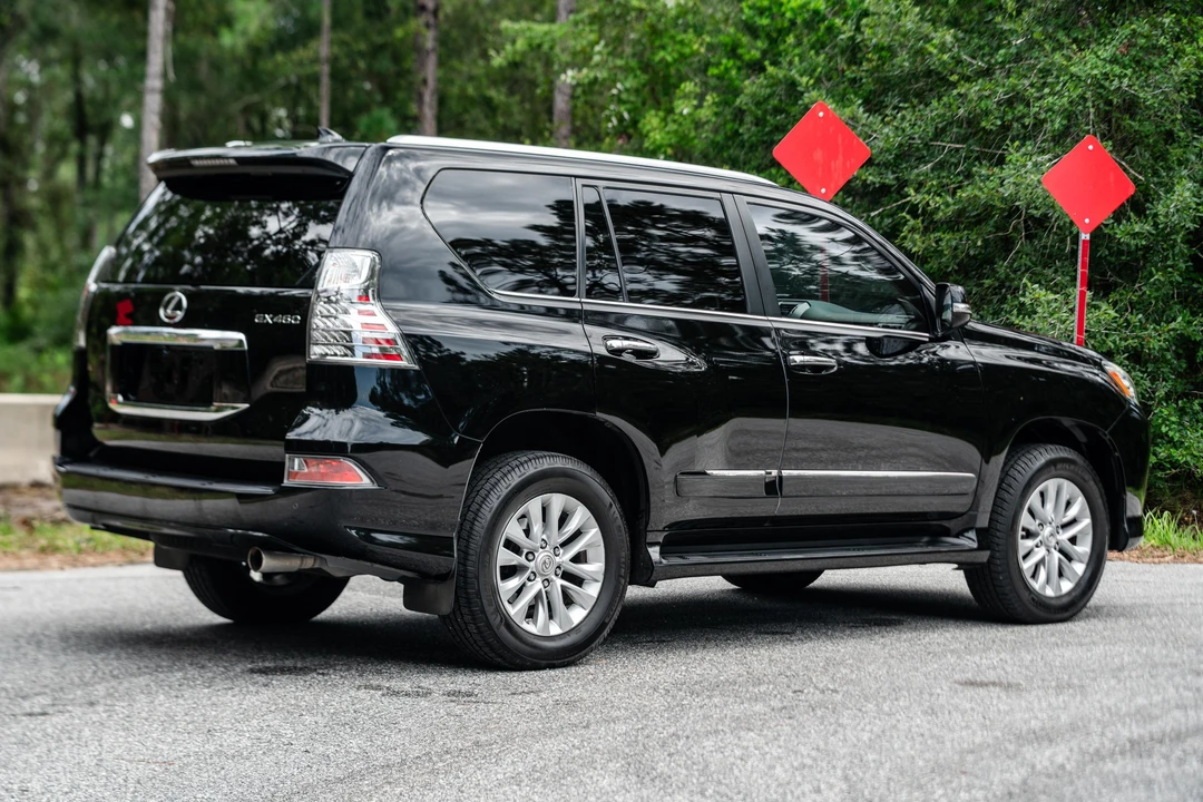 2017 Lexus GX 2nd Gen - Image 4 of 31