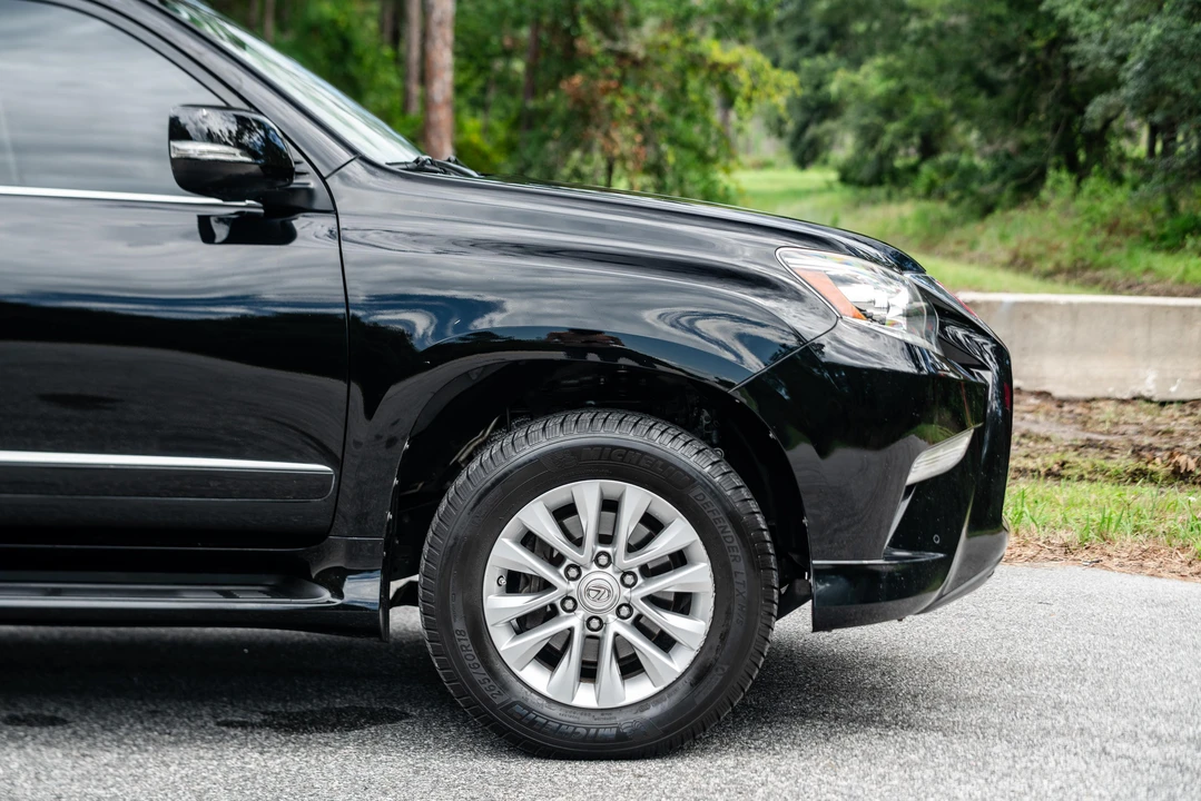 2017 Lexus GX 2nd Gen - Image 30 of 31