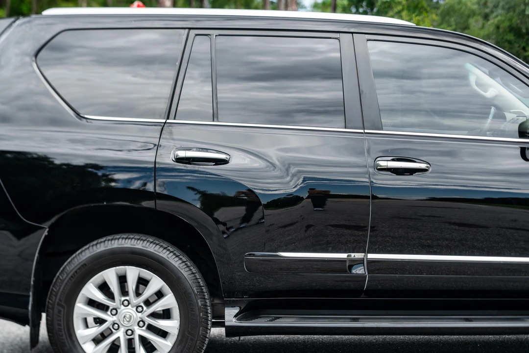 2017 Lexus GX 2nd Gen - Image 28 of 31