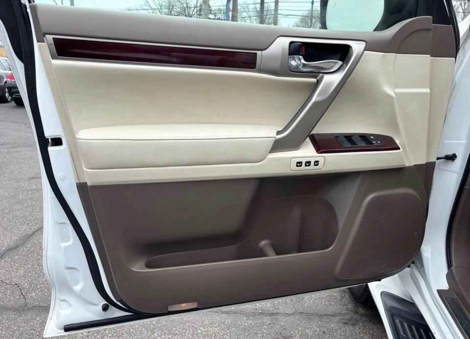 2017 Lexus GX 2nd Gen - Image 9 of 14