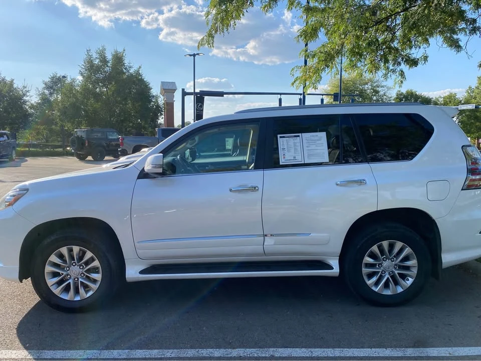 2017 Lexus GX 2nd Gen - Image 4 of 4