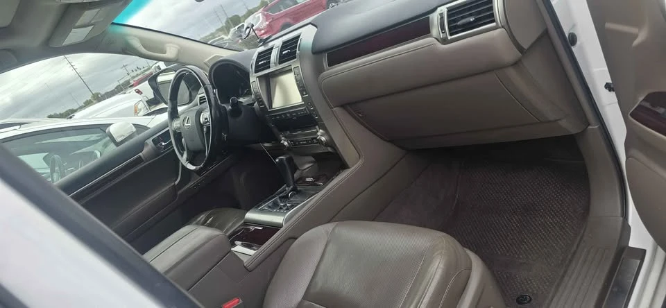 2017 Lexus GX 2nd Gen - Image 7 of 12