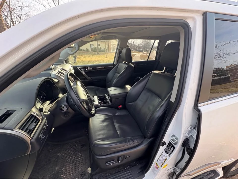 2017 Lexus GX 2nd Gen - Image 2 of 7